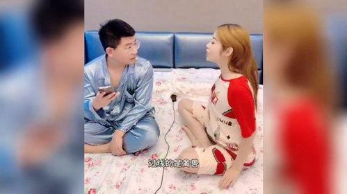 男女床上亲热视频,揭秘男女床上亲热视频的激情瞬间