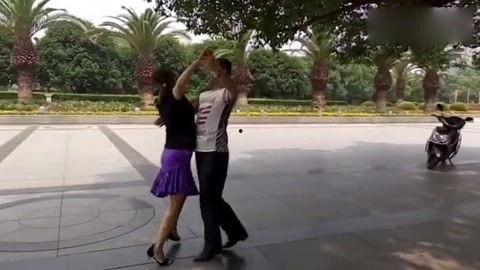 慢三步舞视频,领略优雅时光