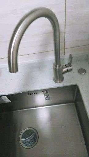 水龙头安装视频,轻松掌握家居装修小技巧