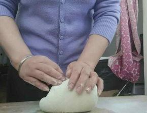 山西油酥饼的做法视频,传统美味，制作过程大揭秘
