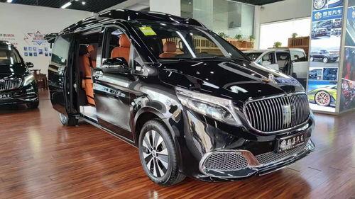 奔驰威霆视频,豪华商务座驾的尊贵体验