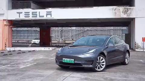 特斯拉试驾视频,驾驭未来，感受电动驾驶新境界