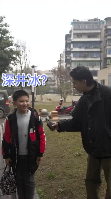 宝贝回家吃饭吗视频,温馨餐桌时光