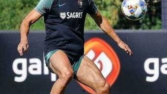 c罗的视频,高效训练法助力足球巨星