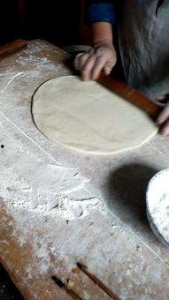 烙大饼视频,跟随烙大饼视频学做家常美味